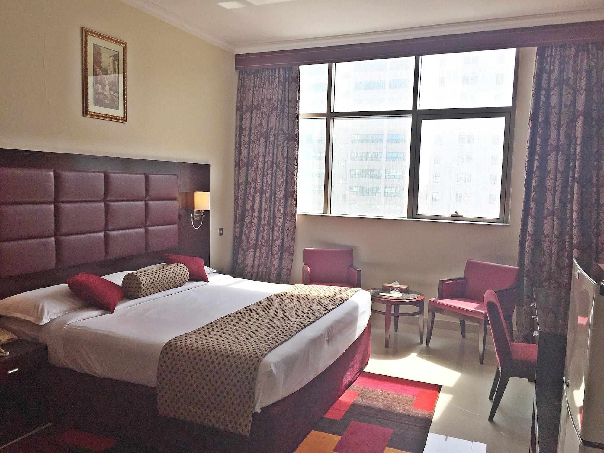 Ramee Rose Hotel Apartments Абу-Дабі Екстер'єр фото