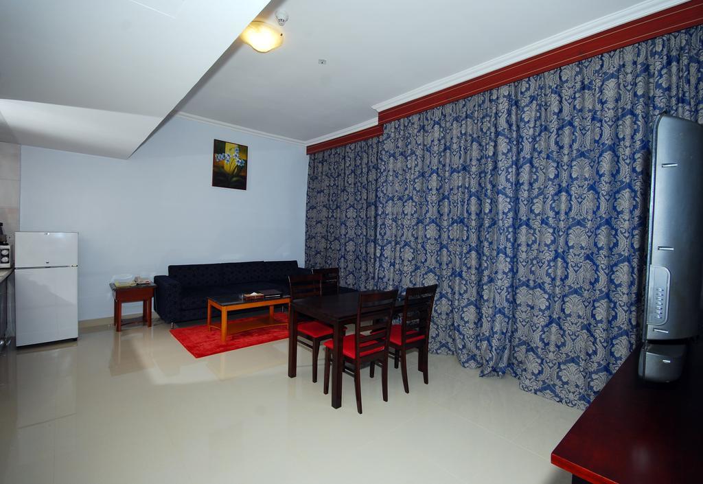 Ramee Rose Hotel Apartments Абу-Дабі Екстер'єр фото