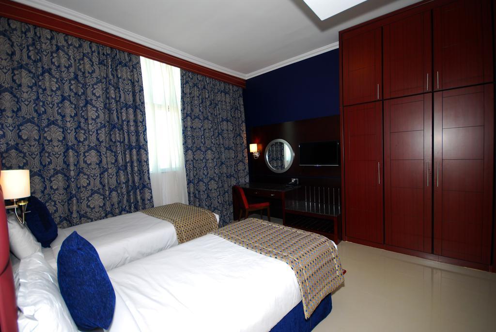 Ramee Rose Hotel Apartments Абу-Дабі Екстер'єр фото